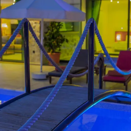 Ada 4 Sleeps Isolated And Heated Pool Kas