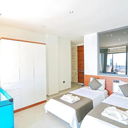Villa Ada 4 Sleeps Isolated And Heated Pool *