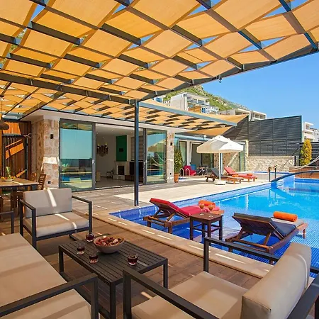 Ada 4 Sleeps Isolated And Heated Pool Villa *