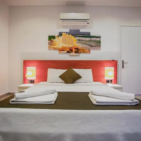Ada 4 Sleeps Isolated And Heated Pool Villa