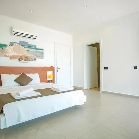 Villa Ada 4 Sleeps Isolated And Heated Pool Kas