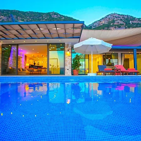 Ada 4 Sleeps Isolated And Heated Pool Kas