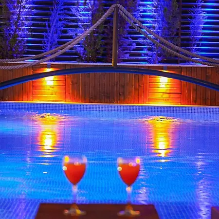 Villa Ada 4 Sleeps Isolated And Heated Pool Kas