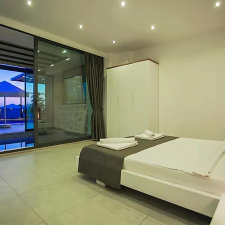 Ada 4 Sleeps Isolated And Heated Pool *