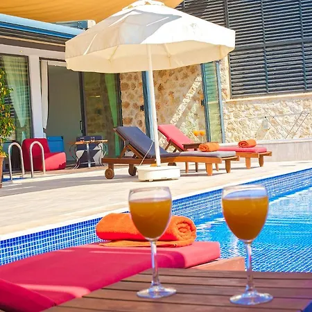 Ada 4 Sleeps Isolated And Heated Pool Villa *