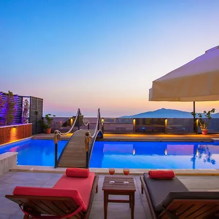 Ada 4 Sleeps Isolated And Heated Pool Kaş