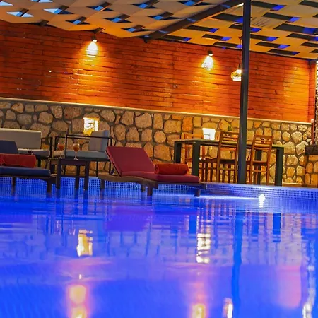 Ada 4 Sleeps Isolated And Heated Pool * Kaş